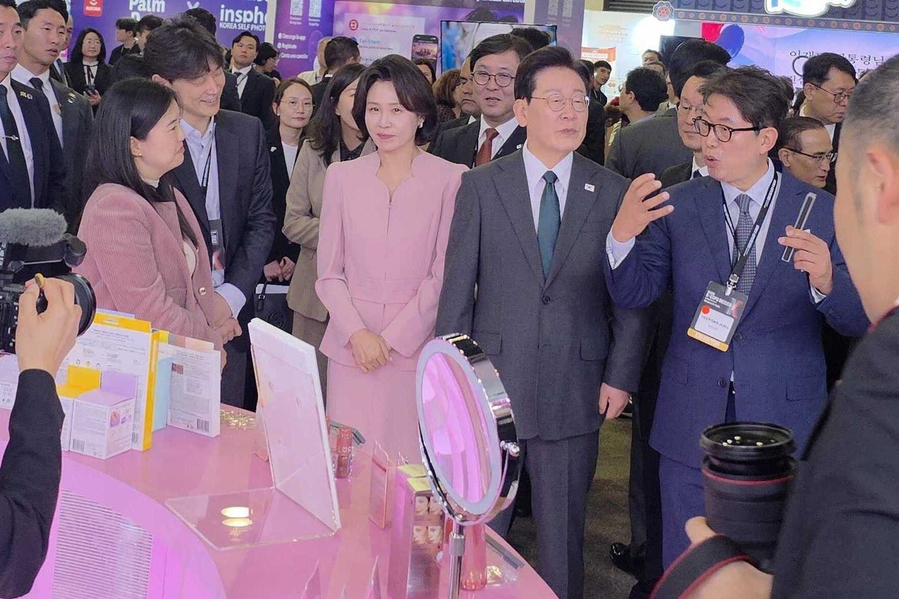 K뷰티 해외 공략, 이제는 '현지화' 경쟁이다 - 뉴스 썸네일 이미지